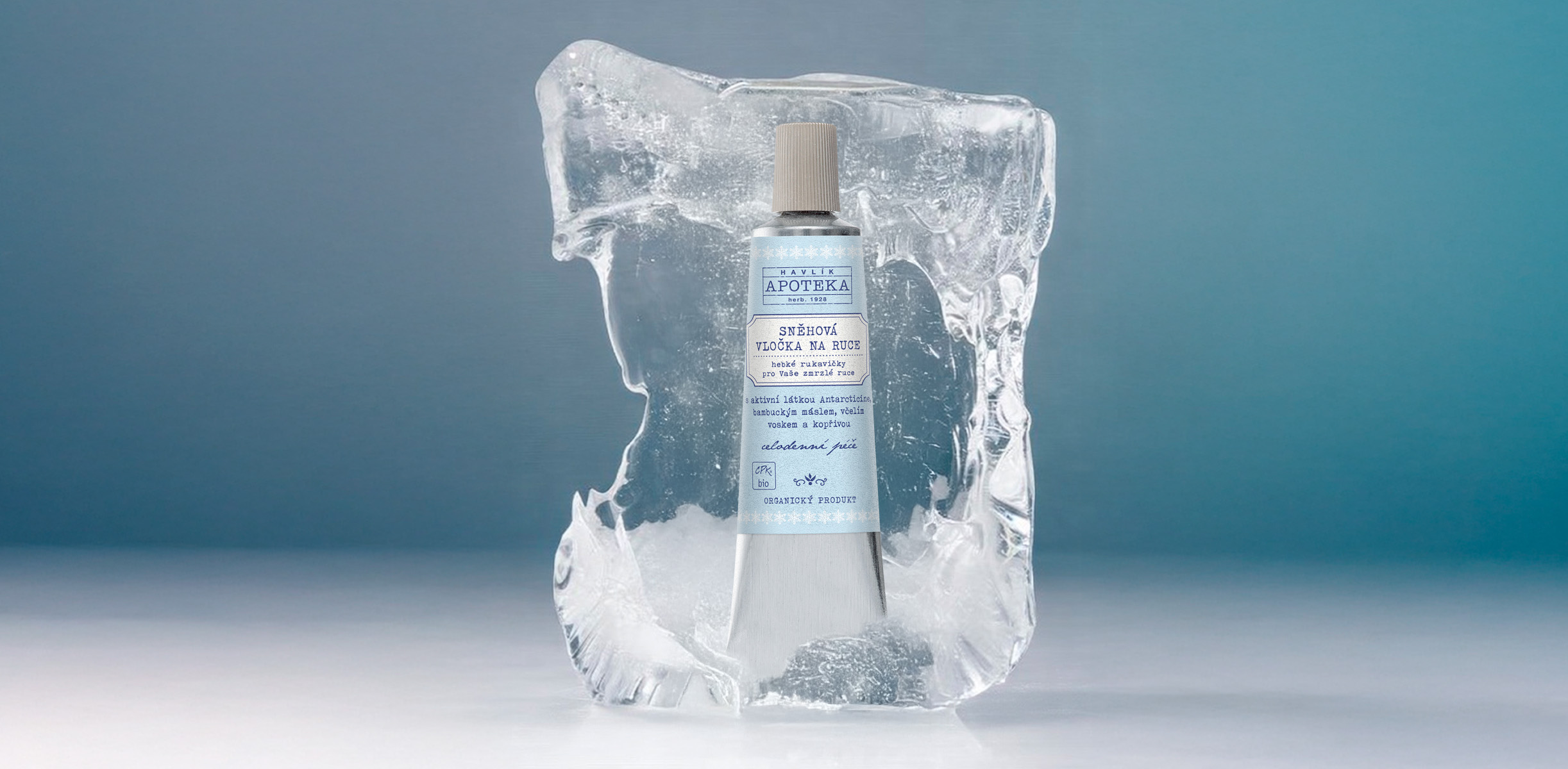 produkt_web_2445x1200 snehova vlocka  ruce